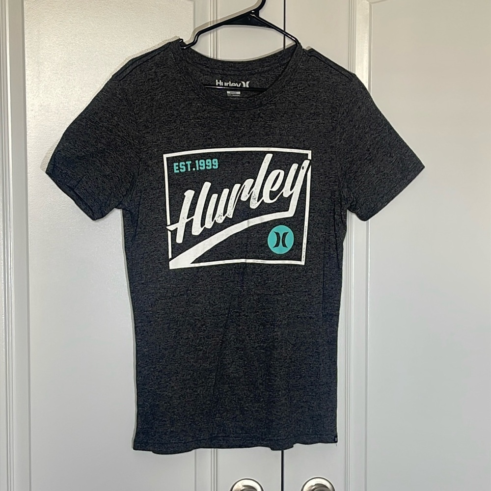 Hurley T-shirt
